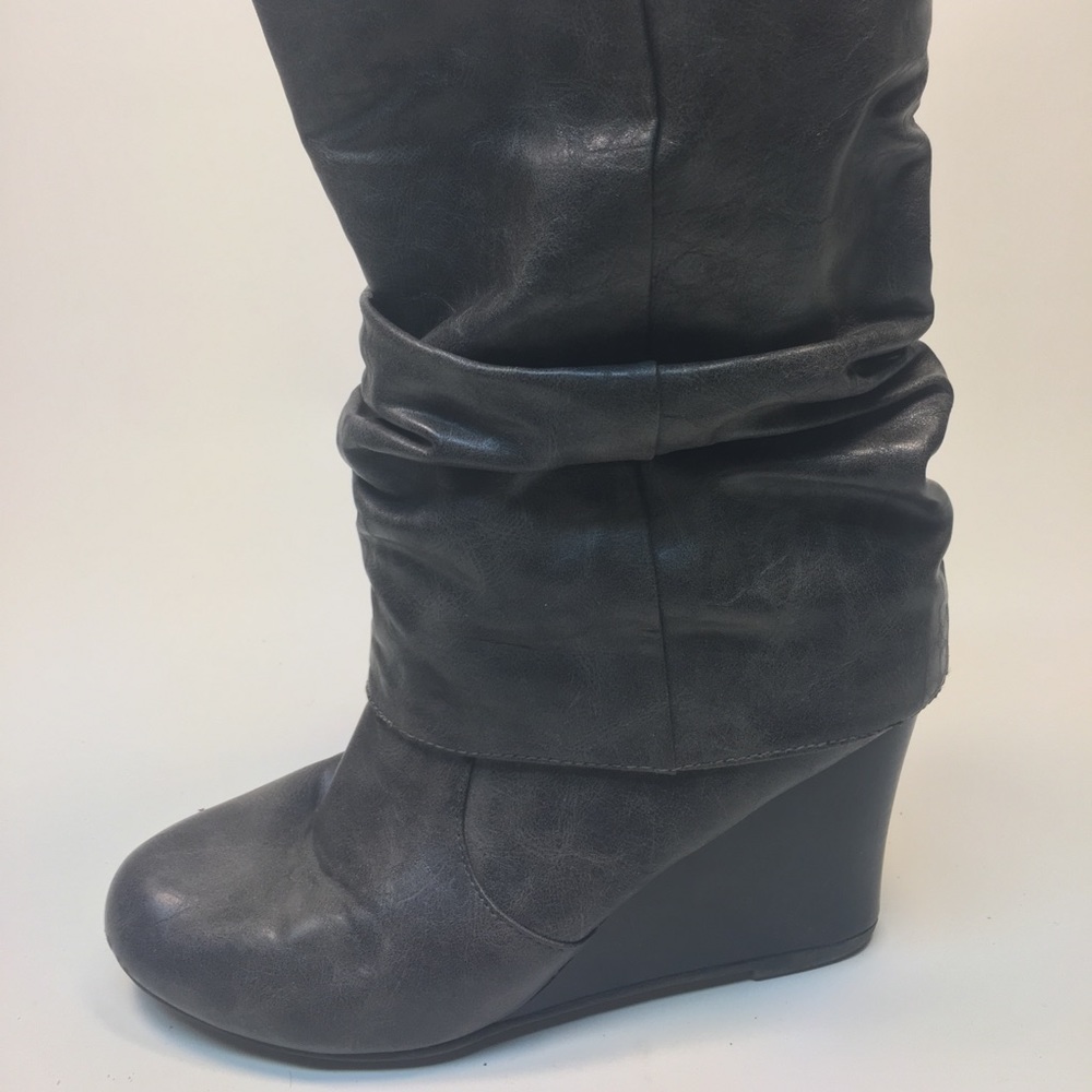 Gray, slouched, calf, wedge boots.